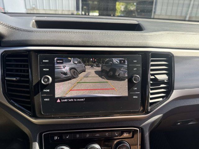 Used 2020 Volkswagen Atlas Cross Sport SEL Premium R-Line AWD/4WD image 27