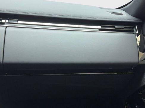 Used 2024 Land Rover Range Rover Sport SE image 20