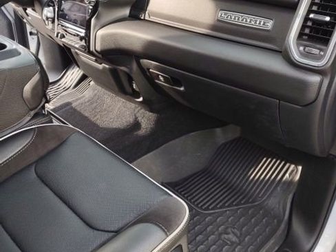 Used 2025 RAM 1500 Laramie image 22