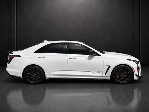 Used 2025 Cadillac CT4 V Blackwing w/ Carbon Fiber 1 Package RWD image 2