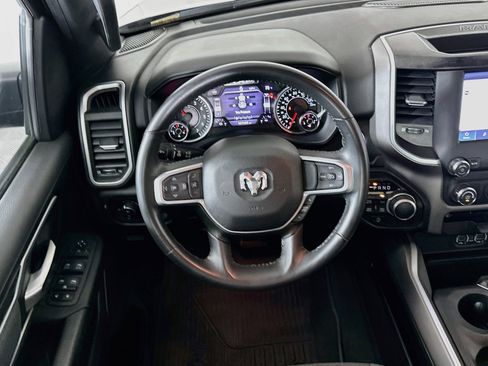 Used 2022 RAM 1500 Big Horn AWD/4WD image 17