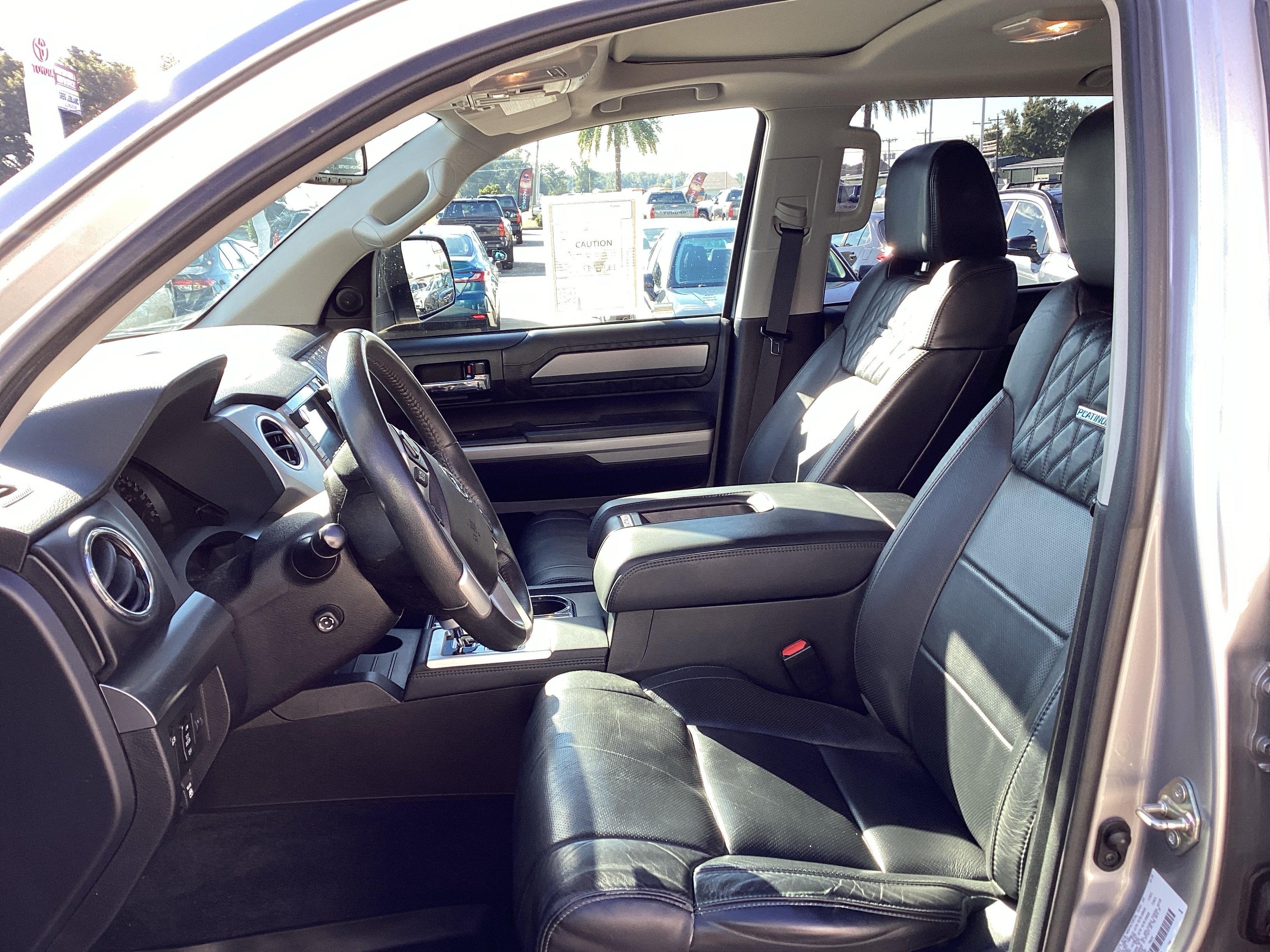 Used 2021 Toyota Tundra Platinum AWD/4WD image 12