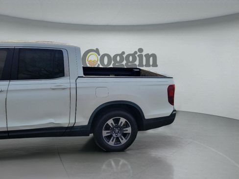 Used 2018 Honda Ridgeline RTL-T image 19