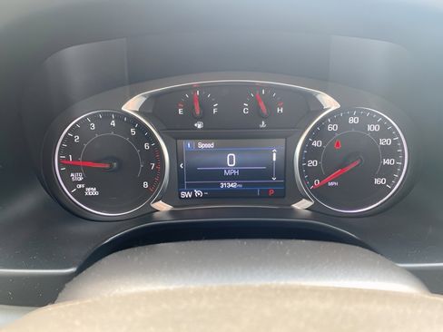 Used 2023 GMC Acadia SLE w/ Driver Convenience Package image 15