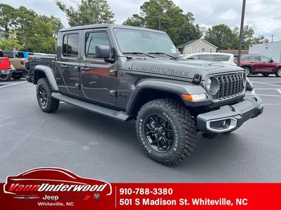 New 2025 Jeep Gladiator Sport