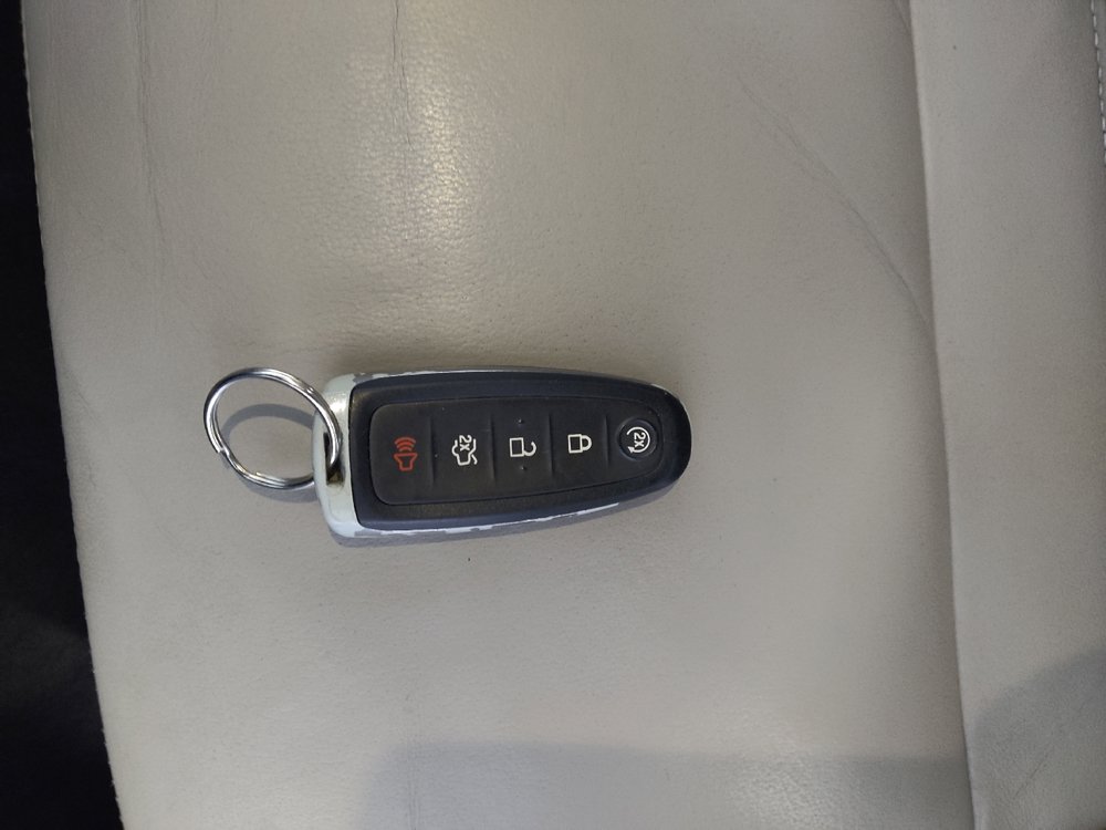 Used 2018 Ford Escape Titanium w/ Ford Safe & Smart Package AWD/4WD image 32