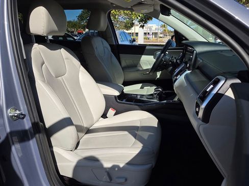 Used 2022 Kia Sorento SX image 20
