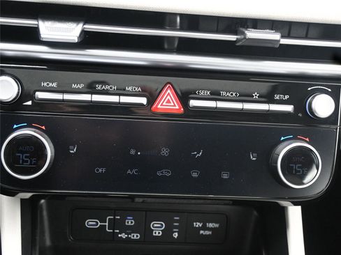 Certified 2025 Hyundai Tucson SEL image 6