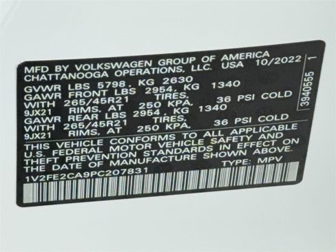 Used 2023 Volkswagen Atlas Cross Sport SEL Premium R-Line image 55