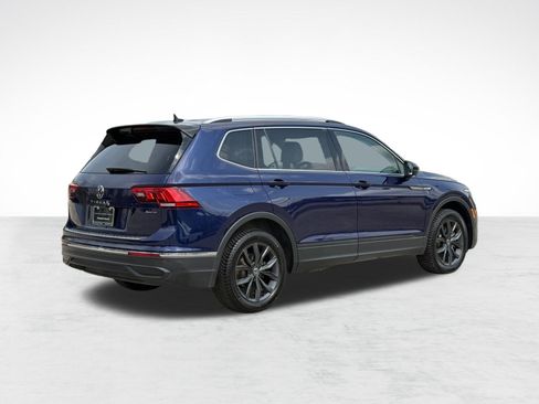 Used 2022 Volkswagen Tiguan SE image 9