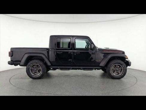 Used 2022 Jeep Gladiator Rubicon w/ Dual Top Group image 7