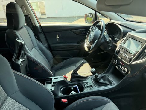 Used 2020 Subaru Crosstrek 2.0i Premium AWD/4WD image 5