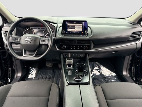 Certified 2025 Nissan Rogue S image 3