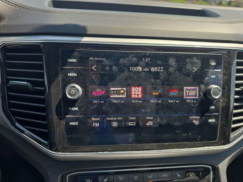 Used 2019 Volkswagen Atlas SEL image 25