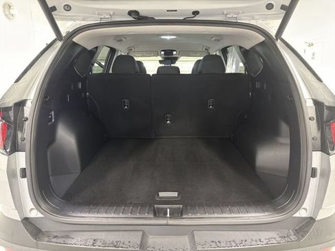 Used 2025 Hyundai Tucson SEL FWD image 15