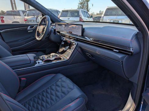 New 2026 Genesis GV80 3.5T e-SC image 16