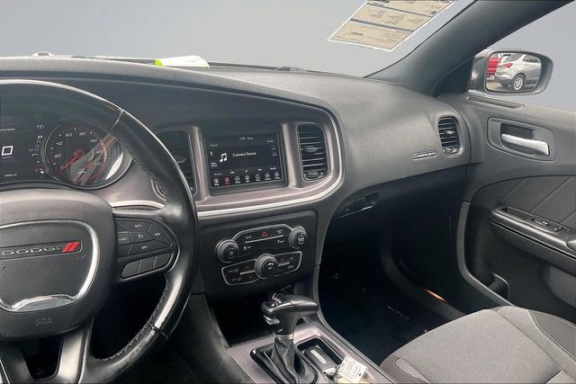 Used 2022 Dodge Charger SXT w/ Blacktop Package RWD image 6