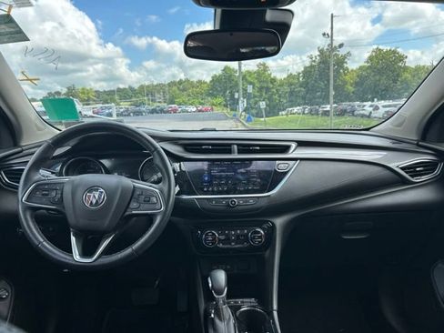 Used 2021 Buick Encore GX Essence w/ Advanced Technology Package AWD/4WD image 5