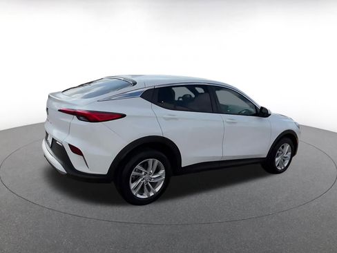 Used 2025 Buick Envista Preferred image 15