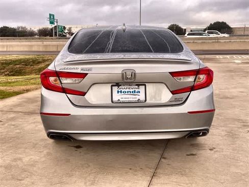 Certified 2018 Honda Accord Sport image 6