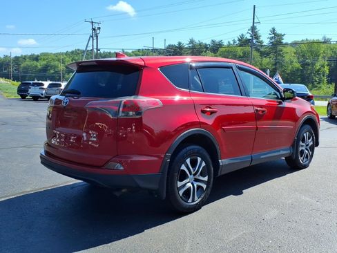 Used 2017 Toyota RAV4 LE w/ All Weather Liner Package AWD/4WD image 4