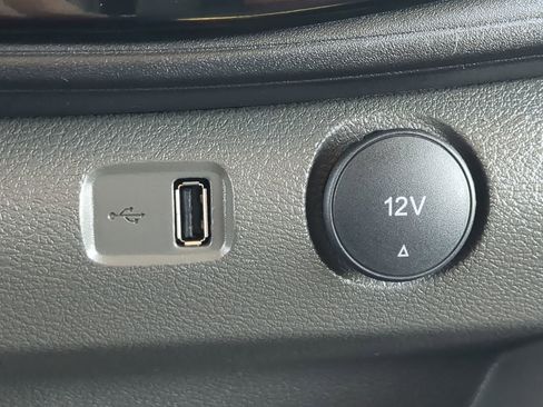 Used 2024 Ford Transit 350 XLT image 20