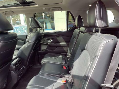 Certified 2023 Honda Pilot Elite image 11