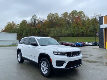 New 2025 Jeep Grand Cherokee Laredo X w/ Luxury Tech Group I