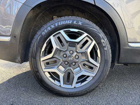 Used 2023 Hyundai Santa Fe Limited image 34