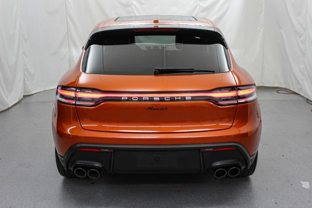 Used 2023 Porsche Macan AWD/4WD image 8
