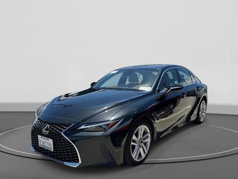 Used 2023 Lexus IS 300 w/ Comfort Package RWD image 2