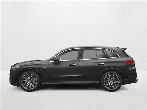 New 2026 Mercedes-Benz GLC 43 AMG 4MATIC image 3