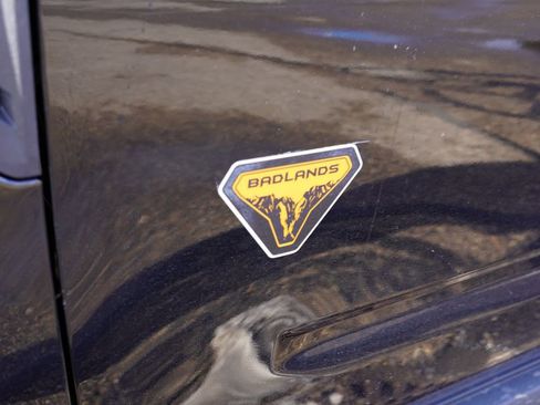 Used 2025 Ford Bronco Sport Badlands image 14