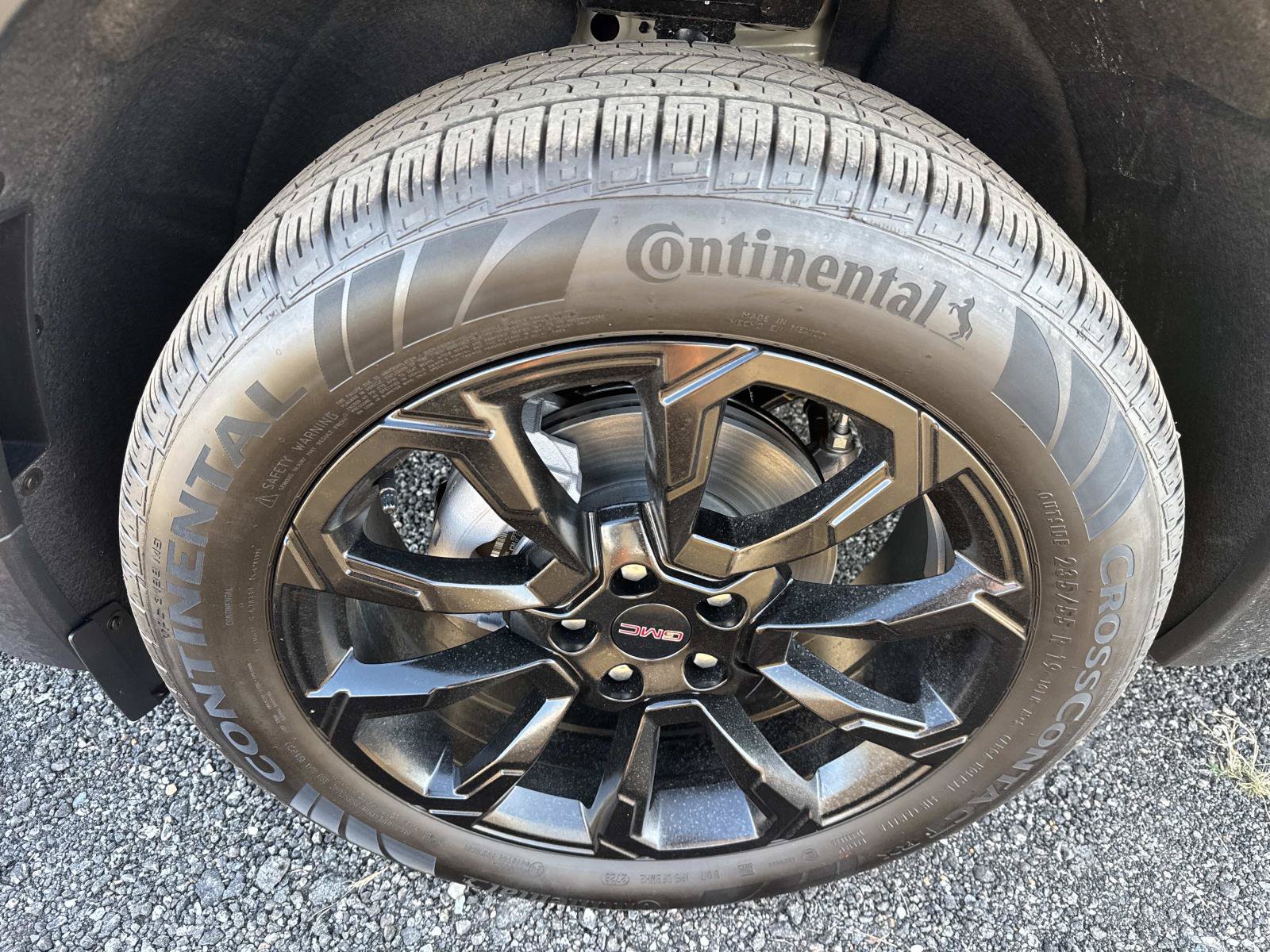 New 2027 GMC Terrain Elevation FWD image 10
