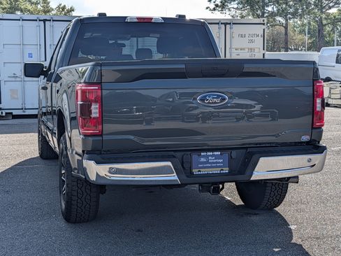 Used 2021 Ford F150 XLT image 6