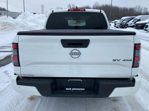 Used 2023 Nissan Frontier SV w/ Technology Package image 6
