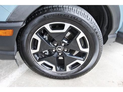 Used 2022 Ford Bronco Sport Outer Banks w/ Tech Package AWD/4WD image 30