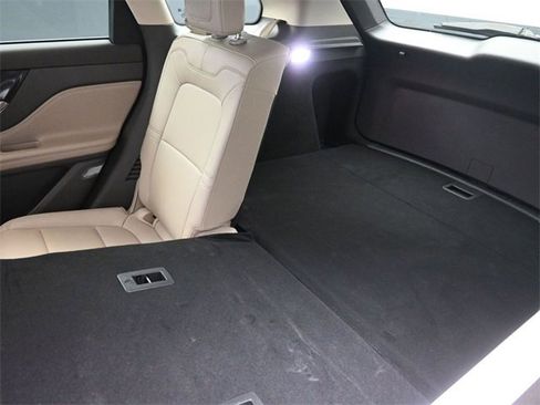 Used 2024 Lincoln Corsair FWD image 21