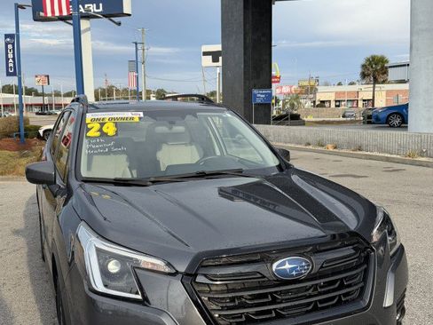 Certified 2024 Subaru Forester Premium image 1