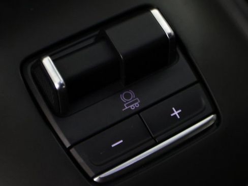 Used 2024 GMC Sierra 2500 Denali Ultimate image 29