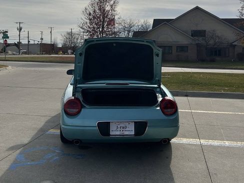 Used 2002 Ford Thunderbird image 8