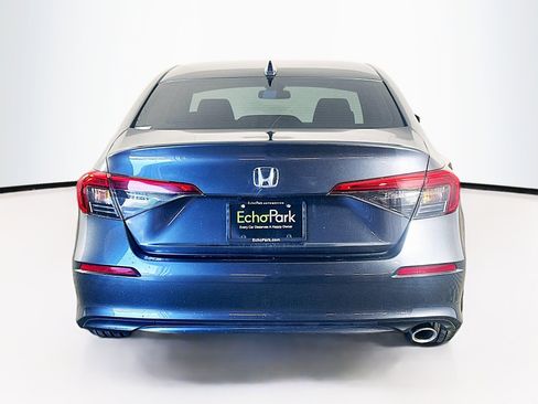 Used 2023 Honda Civic Sport image 7