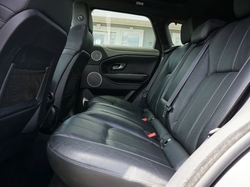 Used 2016 Land Rover Range Rover Evoque SE AWD/4WD image 16