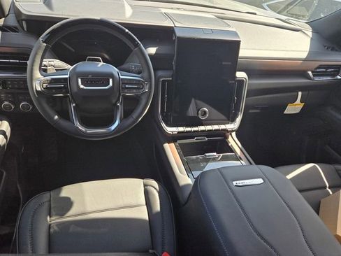 New 2026 GMC Yukon XL Denali w/ Denali Reserve Package AWD/4WD image 8
