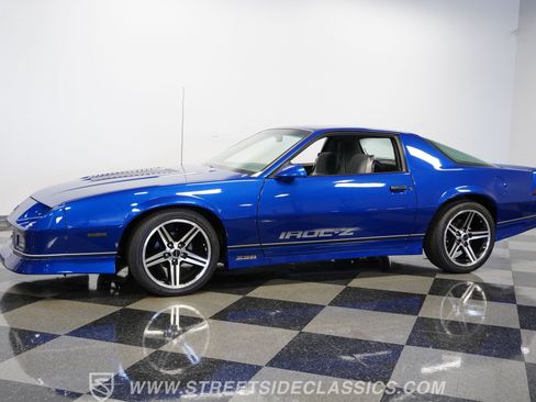 Used 1987 Chevrolet Camaro LT RWD image 7