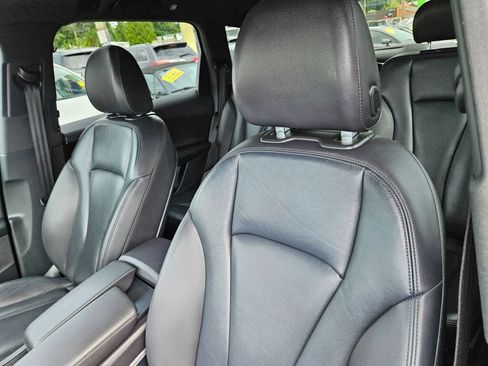 Used 2018 Audi Q7 3.0T Premium Plus AWD/4WD image 17