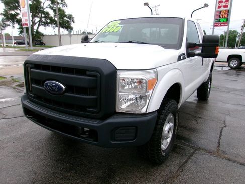 Used 2016 Ford F350 XL AWD/4WD image 4