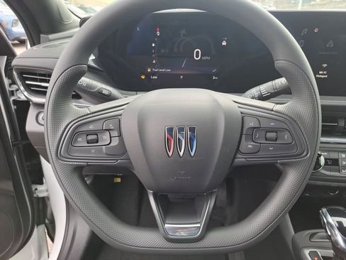 New 2026 Buick Envista Preferred image 17