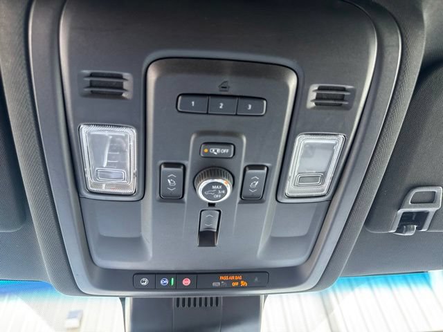 Used 2024 Chevrolet Tahoe Premier RWD image 20