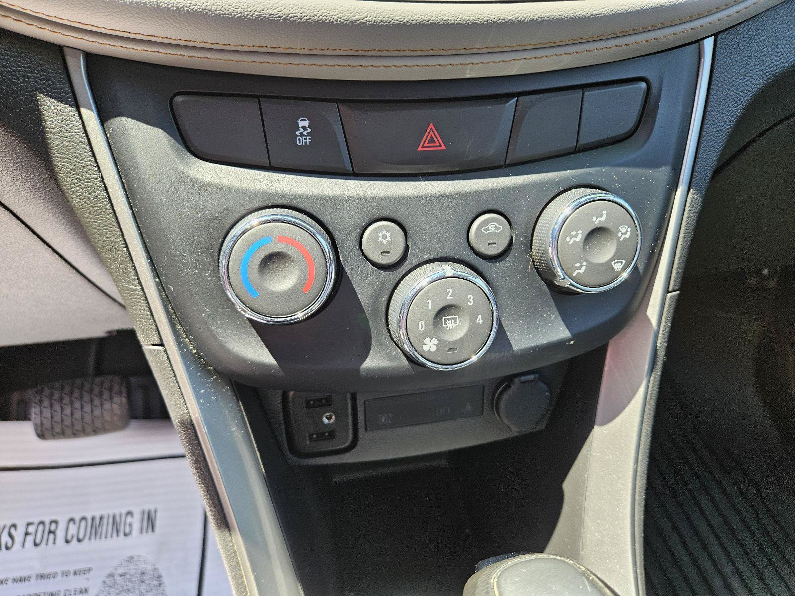 Used 2019 Chevrolet Trax LT w/ Driver Confidence Package FWD image 12